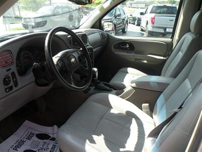 2006 Chevrolet Trailblazer LT   - Photo 5 - Chandler, IN 47610