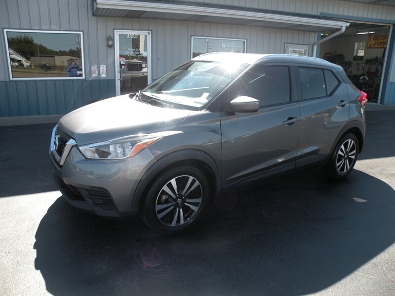 2018 Nissan Kicks SV   - Photo 1 - Chandler, IN 47610