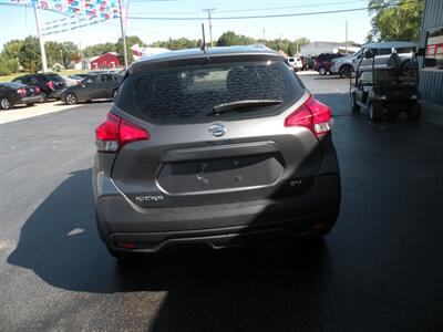 2018 Nissan Kicks SV   - Photo 4 - Chandler, IN 47610