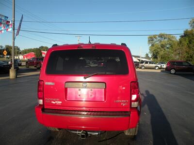 2011 Dodge Nitro R/T   - Photo 6 - Chandler, IN 47610
