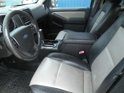 2007 Ford Explorer Sport Trac Limited   - Photo 6 - Chandler, IN 47610