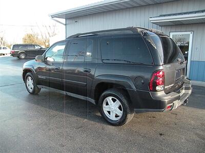 2003 Chevrolet Trailblazer EXT LT   - Photo 4 - Chandler, IN 47610