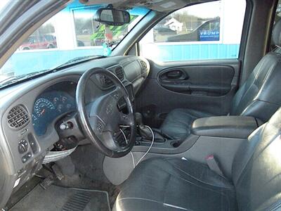 2003 Chevrolet Trailblazer EXT LT   - Photo 3 - Chandler, IN 47610