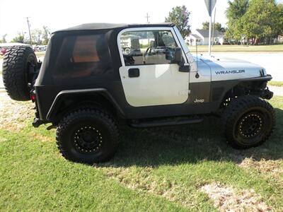 2005 Jeep Wrangler Sport   - Photo 4 - Chandler, IN 47610