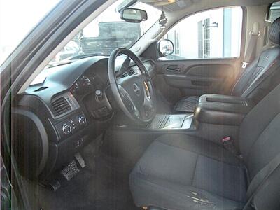 2010 GMC Sierra 1500 SLE   - Photo 4 - Chandler, IN 47610