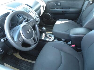 2011 Kia Soul +   - Photo 5 - Chandler, IN 47610