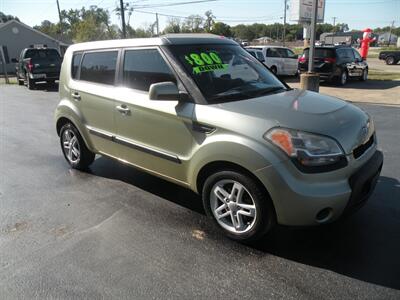 2011 Kia Soul +   - Photo 1 - Chandler, IN 47610
