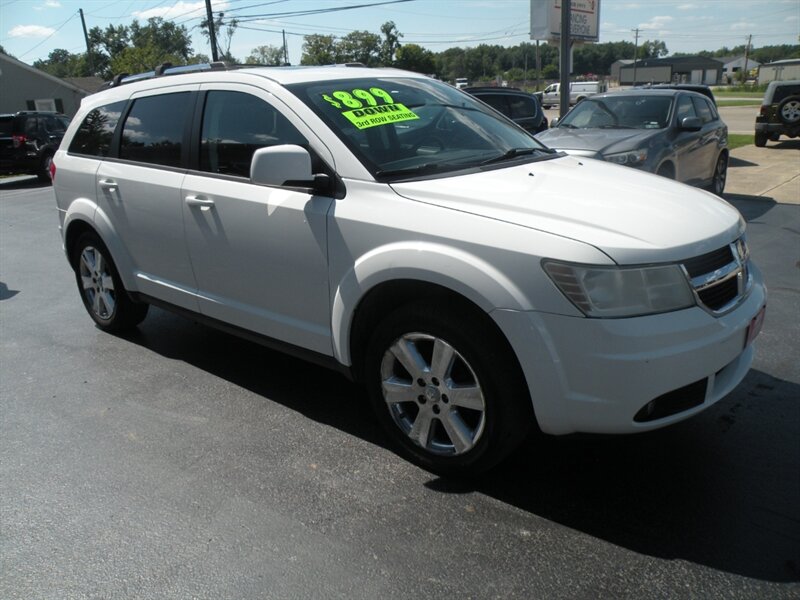 2010 Dodge Journey SXT   - Photo 1 - Chandler, IN 47610