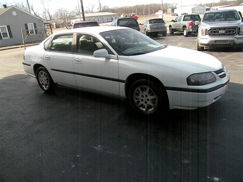 2005 Chevrolet Impala Base