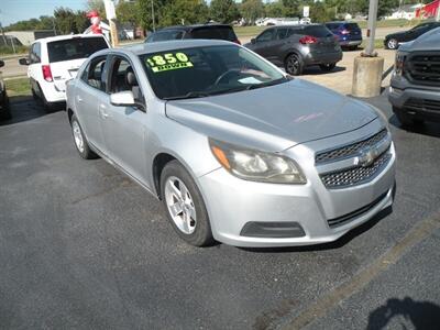 2013 Chevrolet Malibu LT   - Photo 1 - Chandler, IN 47610