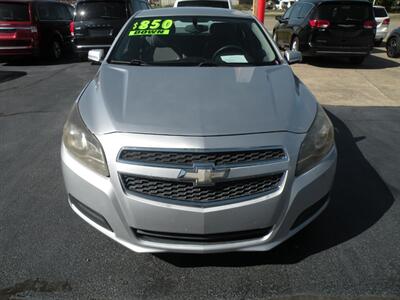 2013 Chevrolet Malibu LT   - Photo 2 - Chandler, IN 47610