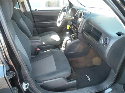 2016 Jeep Patriot Latitude   - Photo 7 - Chandler, IN 47610