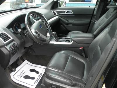 2015 Ford Explorer XLT   - Photo 6 - Chandler, IN 47610