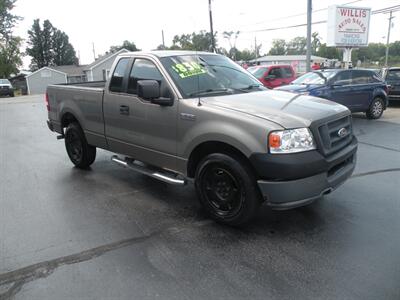 2005 Ford F-150 XL   - Photo 1 - Chandler, IN 47610