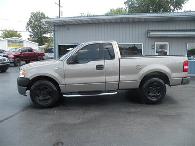 2005 Ford F-150 XL   - Photo 3 - Chandler, IN 47610