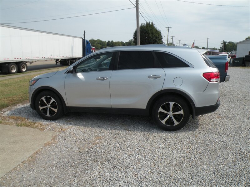 2016 Kia Sorento EX V6  