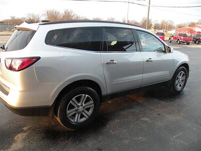 2016 Chevrolet Traverse LT   - Photo 1 - Chandler, IN 47610