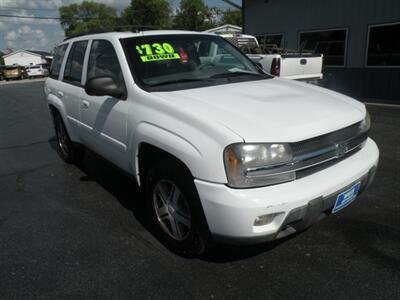 2005 Chevrolet Trailblazer LT   - Photo 1 - Chandler, IN 47610