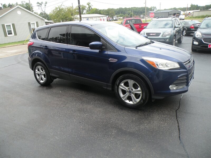 2014 Ford Escape SE   - Photo 1 - Chandler, IN 47610