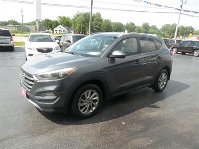 2016 Hyundai TUCSON SE   - Photo 1 - Chandler, IN 47610