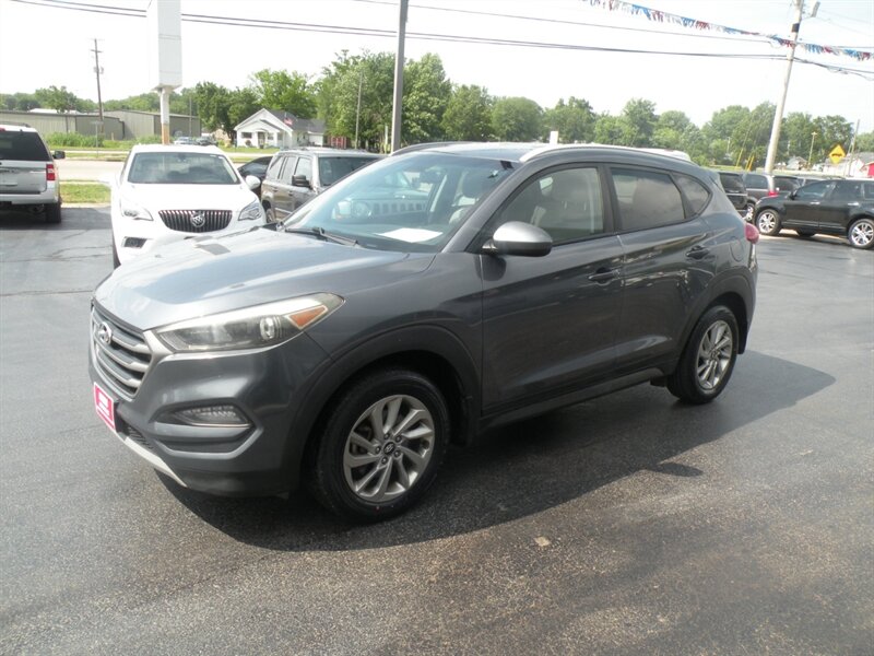 2016 Hyundai Tucson SE FWD's photo