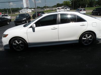 2009 Toyota Camry LE V6   - Photo 1 - Chandler, IN 47610