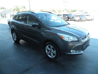 2016 Ford Escape SE   - Photo 2 - Chandler, IN 47610