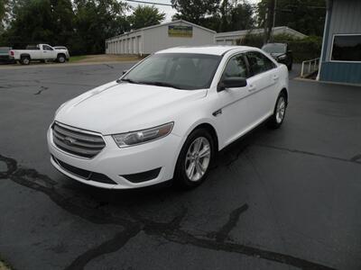 2018 Ford Taurus SE   - Photo 2 - Chandler, IN 47610