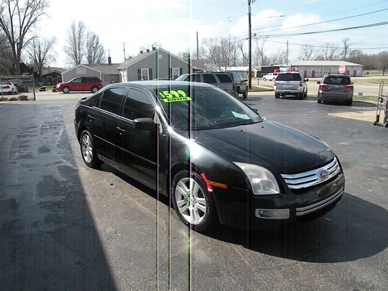 2009 Ford Fusion V6 SEL   - Photo 1 - Chandler, IN 47610