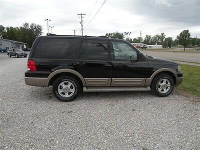 2004 Ford Expedition Eddie Bauer   - Photo 1 - Chandler, IN 47610