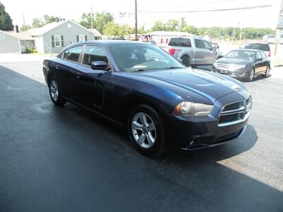 2014 Dodge Charger SXT   - Photo 2 - Chandler, IN 47610