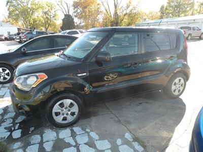 2013 Kia Soul   - Photo 1 - Chandler, IN 47610