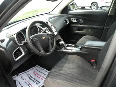 2013 Chevrolet Equinox LS   - Photo 3 - Chandler, IN 47610