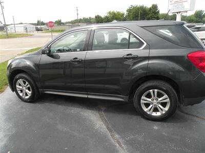 2013 Chevrolet Equinox LS   - Photo 2 - Chandler, IN 47610