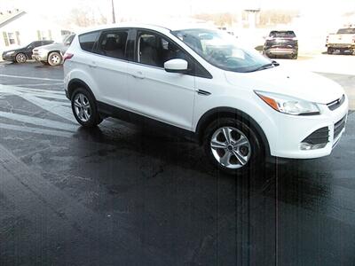 2014 Ford Escape SE   - Photo 1 - Chandler, IN 47610