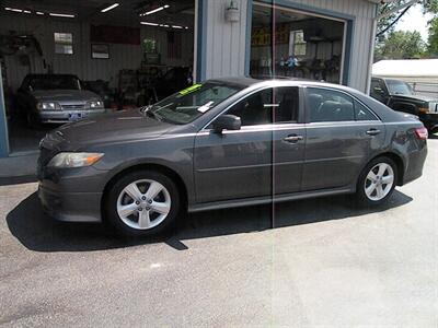 2010 Toyota Camry XLE   - Photo 1 - Chandler, IN 47610