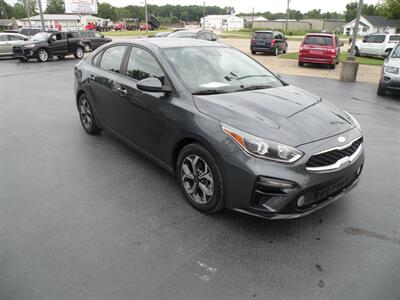 2019 Kia Forte FE   - Photo 5 - Chandler, IN 47610