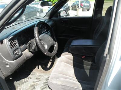 2000 Dodge Dakota SLT   - Photo 4 - Chandler, IN 47610