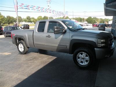 2009 Chevrolet Silverado 1500 LT   - Photo 3 - Chandler, IN 47610