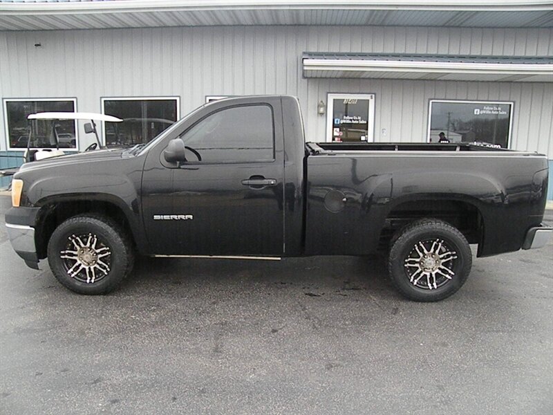 2011 GMC Sierra 1500 Work Truck   - Photo 1 - Chandler, IN 47610