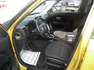 2016 Kia Soul +   - Photo 6 - Chandler, IN 47610
