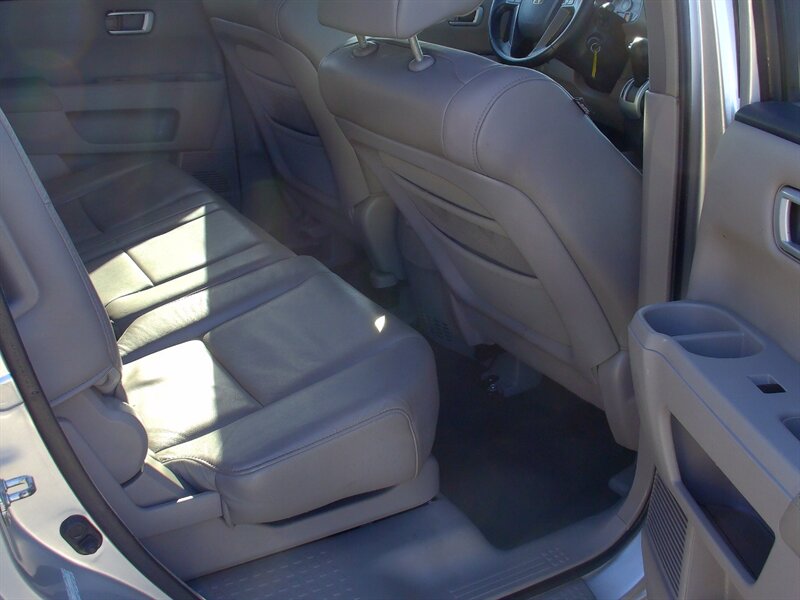 2009 Honda Pilot EX-L   - Photo 18 - Pleasant Valley, MO 64068