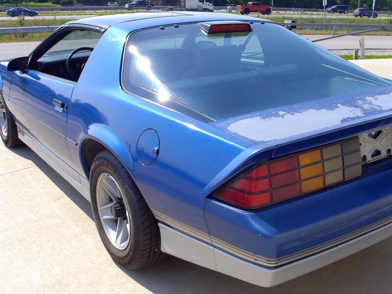 1986 Chevrolet Camaro Z28 - Photo 16 - Pleasant Valley, MO 64068