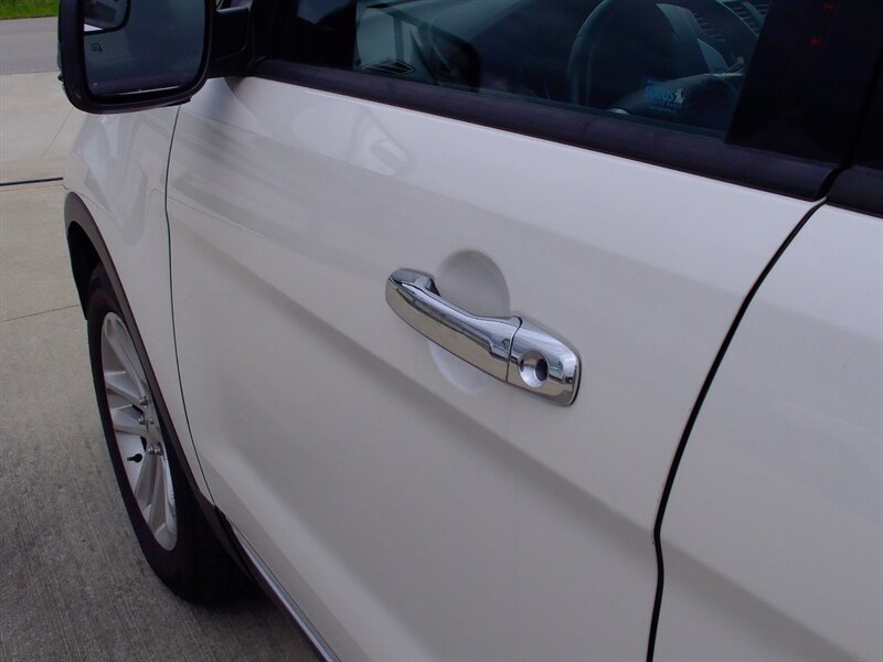 2013 Ford Explorer XLT - Photo 26 - Pleasant Valley, MO 64068