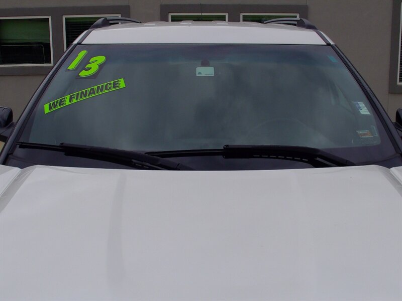 2013 Ford Explorer XLT - Photo 29 - Pleasant Valley, MO 64068