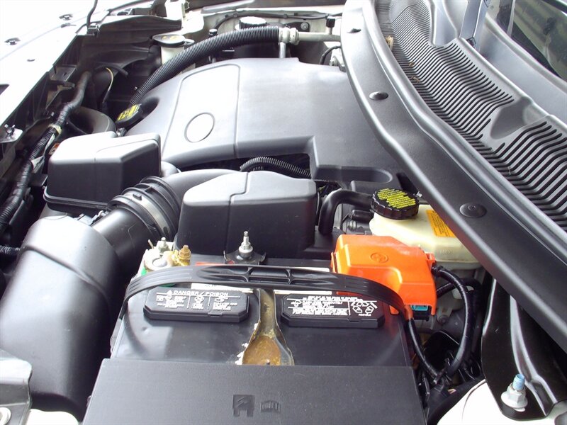 2013 Ford Explorer XLT - Photo 39 - Pleasant Valley, MO 64068