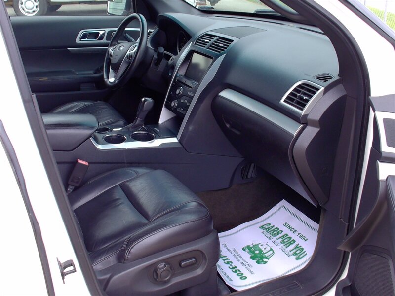 2013 Ford Explorer XLT - Photo 15 - Pleasant Valley, MO 64068