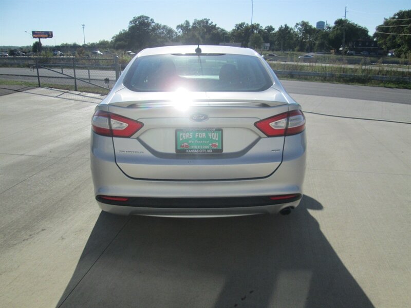 2014 Ford Fusion SE   - Photo 6 - Pleasant Valley, MO 64068