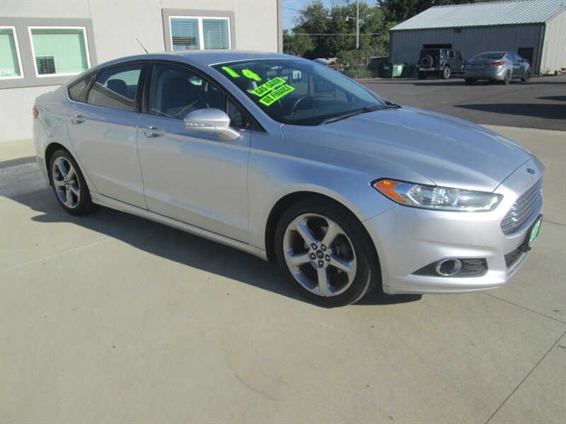 2014 Ford Fusion SE   - Photo 3 - Pleasant Valley, MO 64068