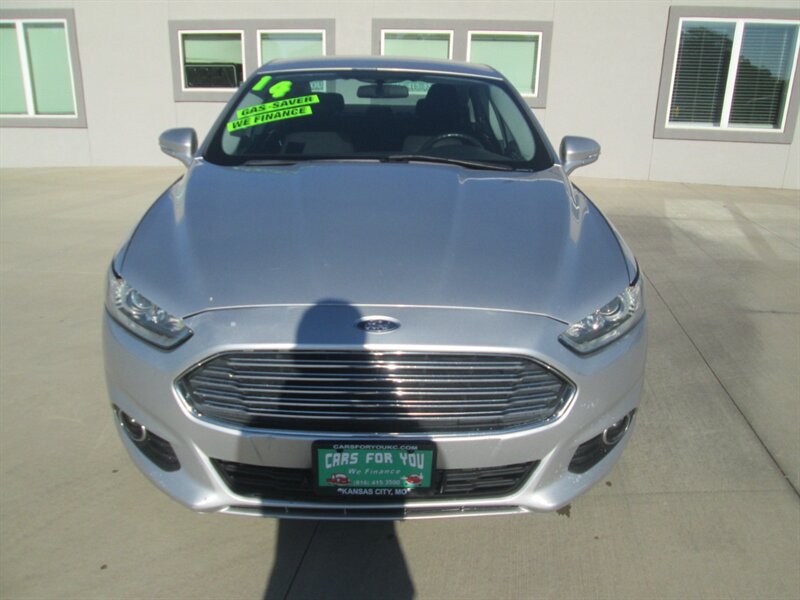 2014 Ford Fusion SE   - Photo 2 - Pleasant Valley, MO 64068